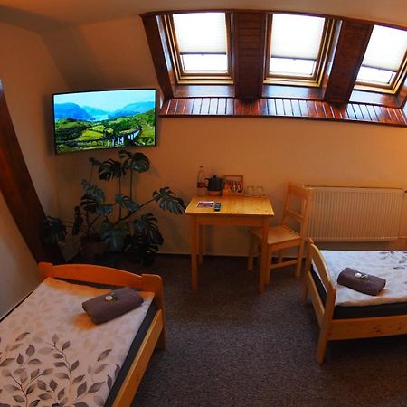 Hotel Britannia Vsetín 外观 照片