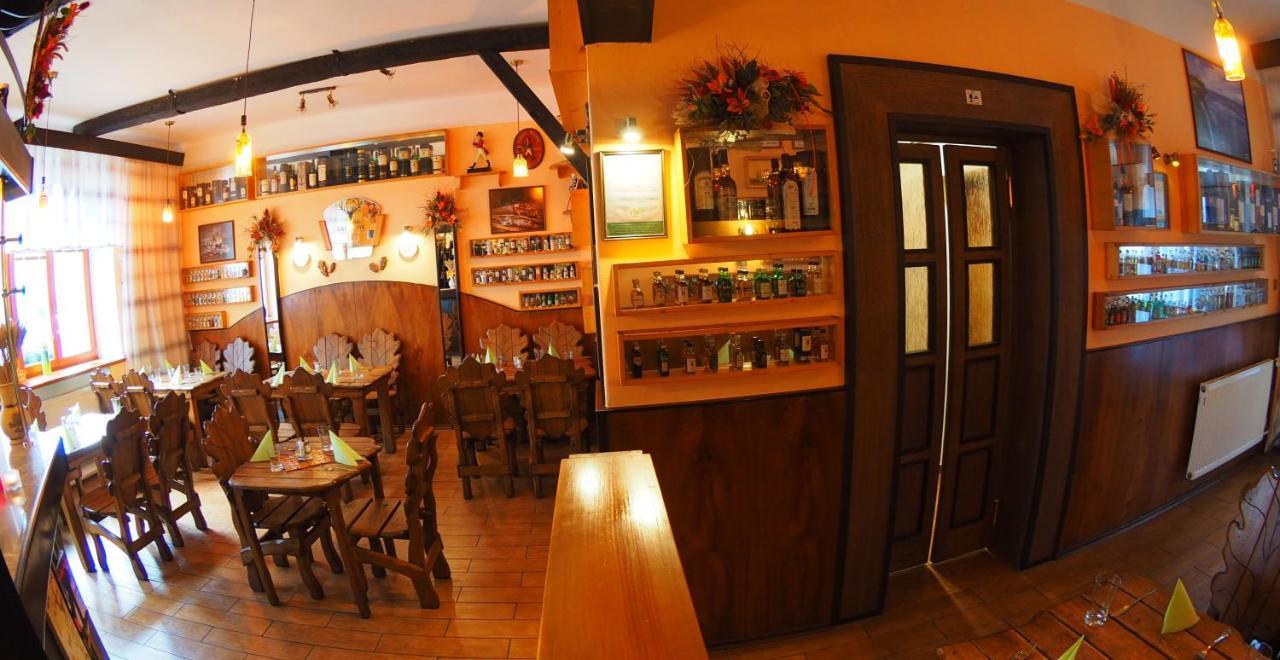 Hotel Britannia Vsetín 外观 照片