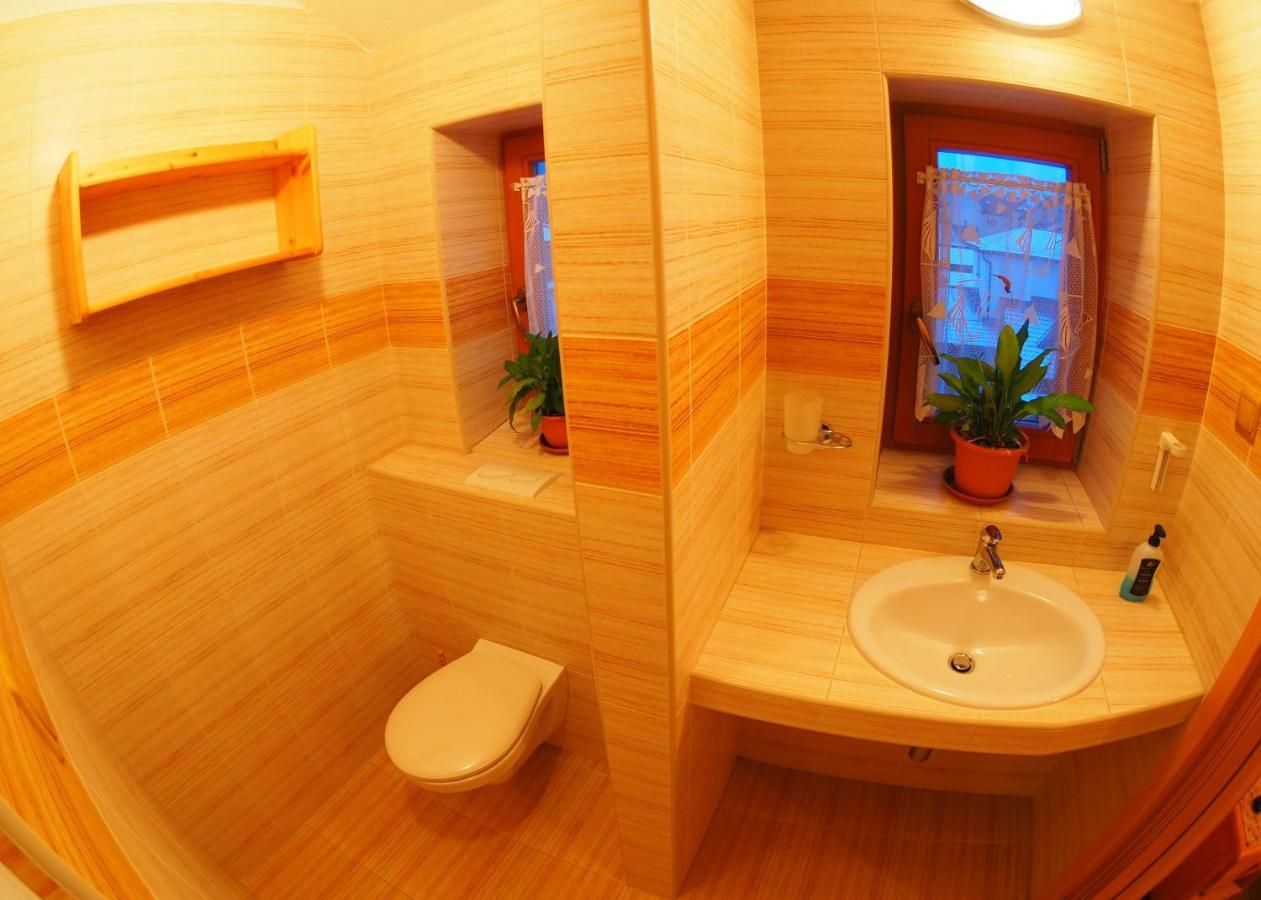 Hotel Britannia Vsetín 外观 照片